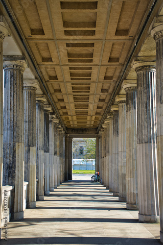 Historischer Säulengang 