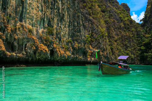 Beautiful mountain in the sea with boat at Krabi ,South of Thailand © suchatbky