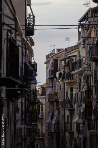 getting lost in the streets of Palermo
