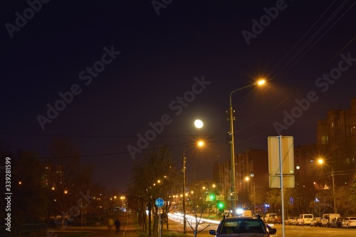 night traffic at night