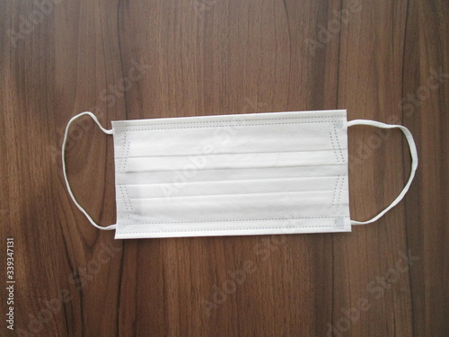 シンプルなマスク