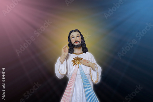 Statue of the merciful Jesus photo