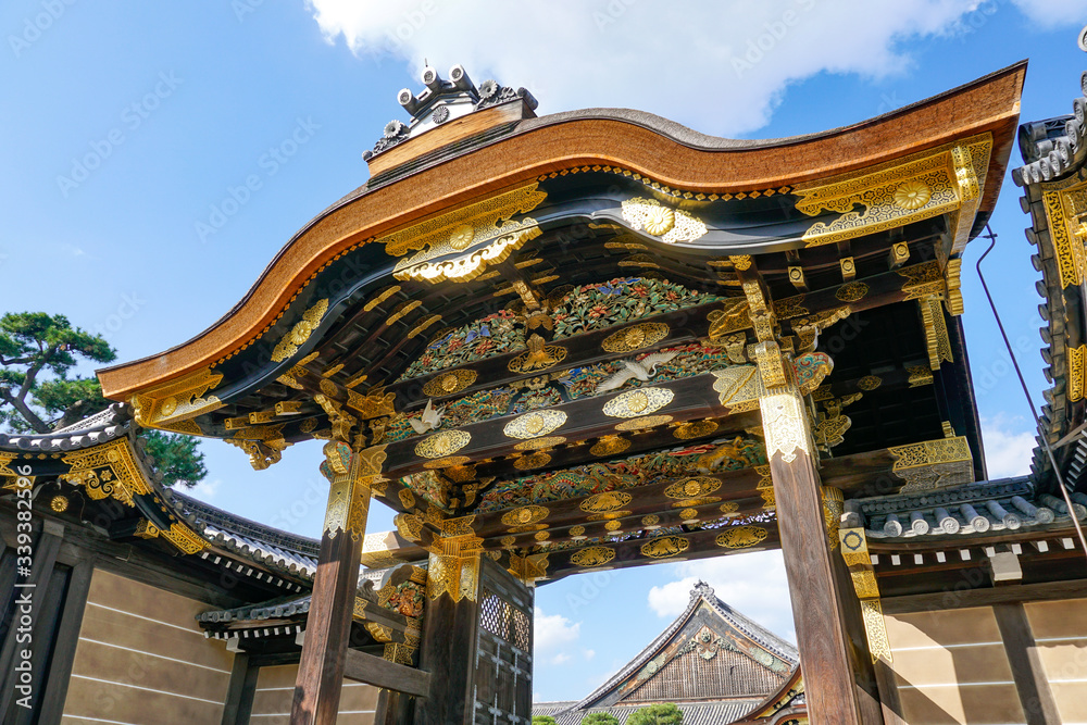 二条城 二の丸御殿唐門 Stock Photo | Adobe Stock