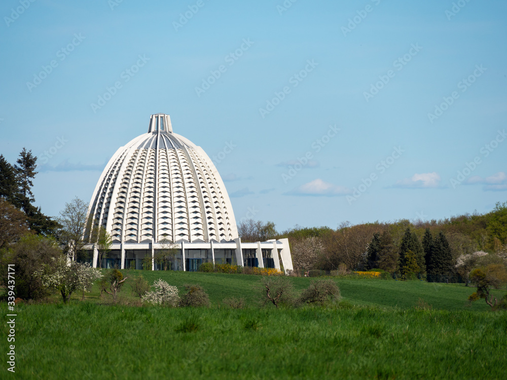 Obraz premium Bahai Temple - House of worship Hofheim am Taunus - Langenhain, Germany
