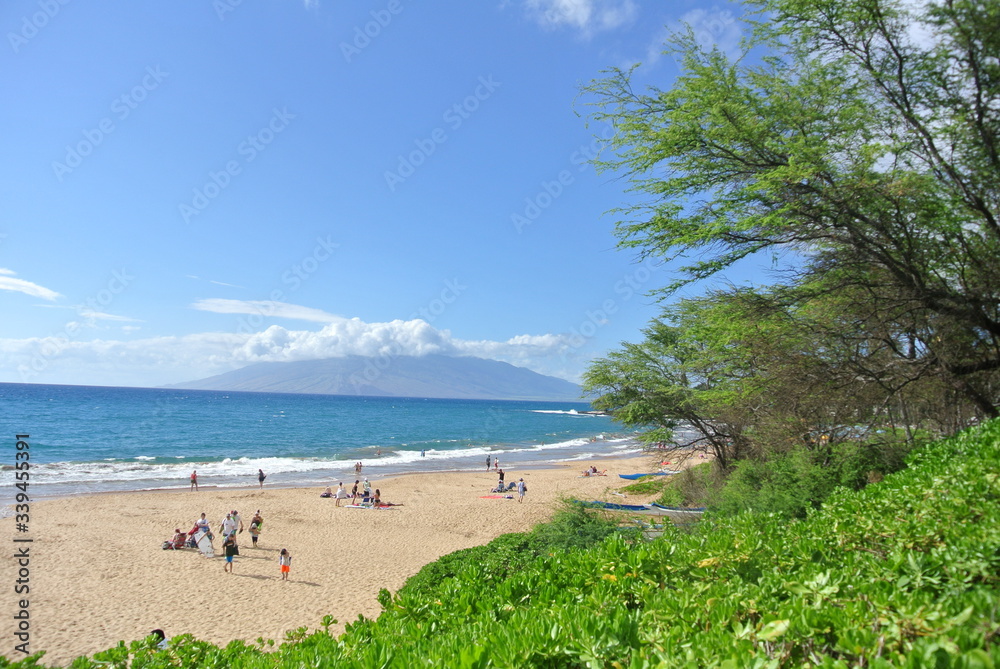 Long Beach with blue ocean