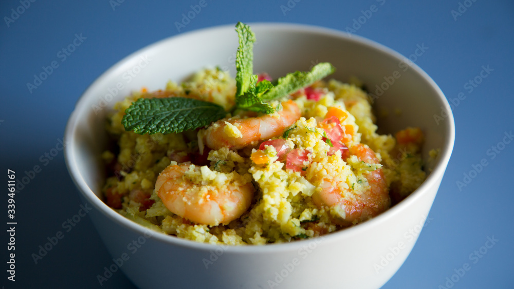 False Italian Risotto with prawns and cauliflower False Italian Risotto with prawns and cauliflower