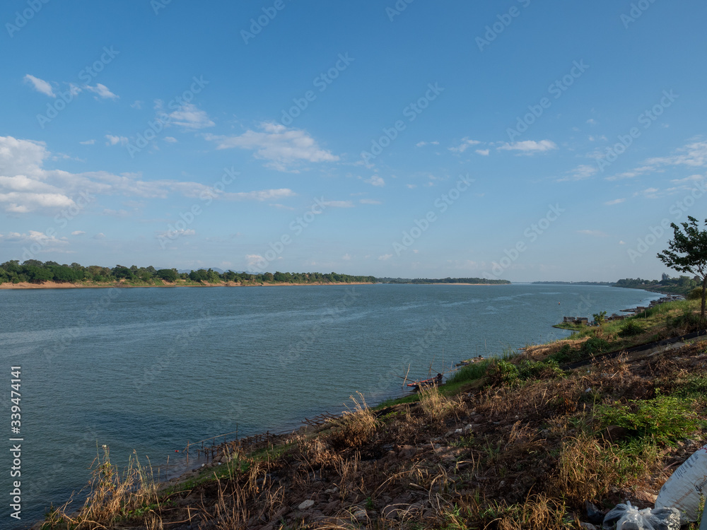 Fototapeta premium view of Mekong river at Nakorn Phanom, Thaiand