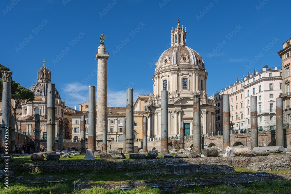Colonna Traiana and Chiesa dei Fori, Fori Imperiali, Roma, Italy