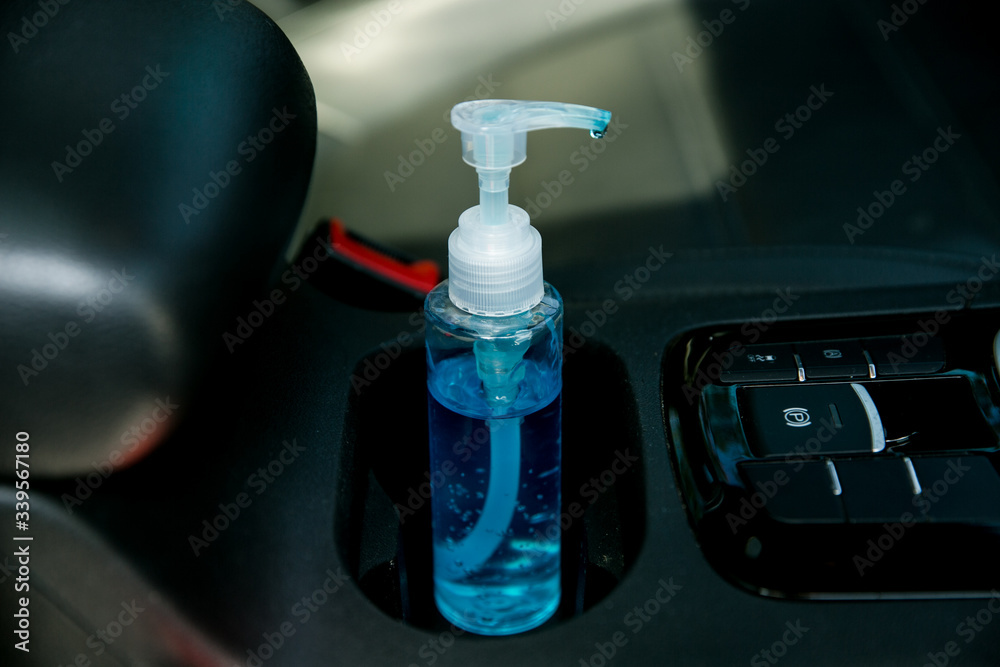 Alcohol-resistant car gel bottles in cars Alcohol-resistant car gel bottles in cars