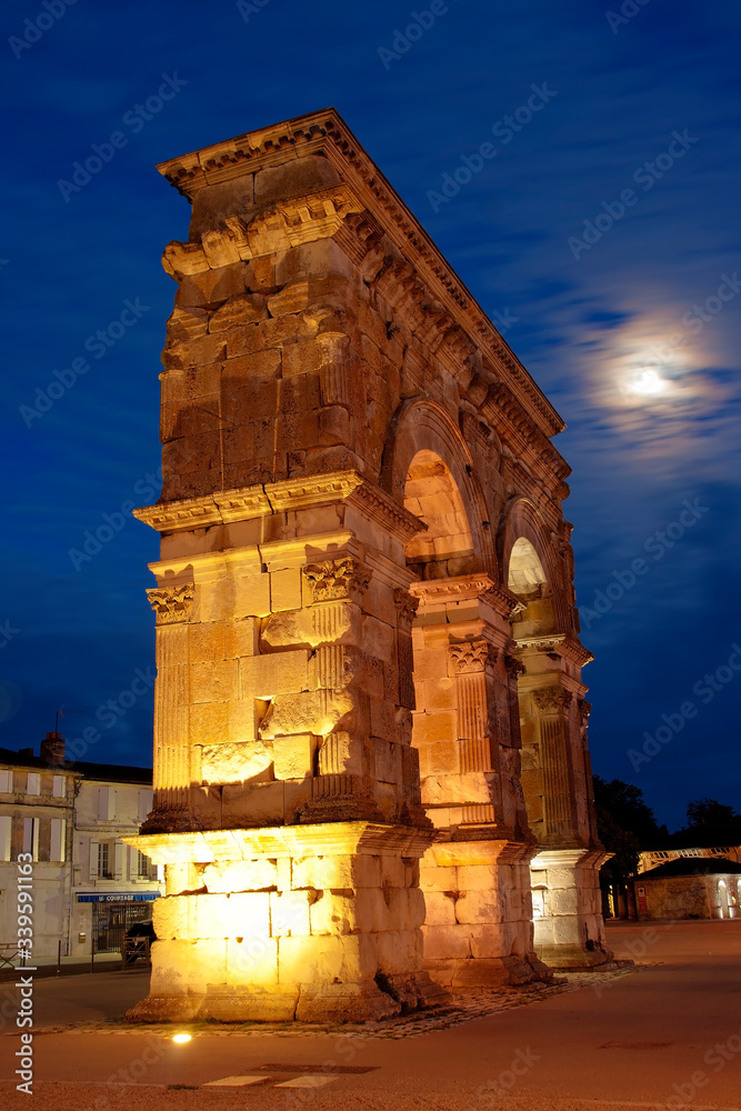 Roman arch, Saintes