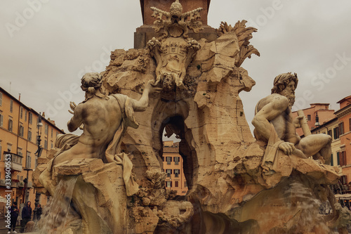 ROMA