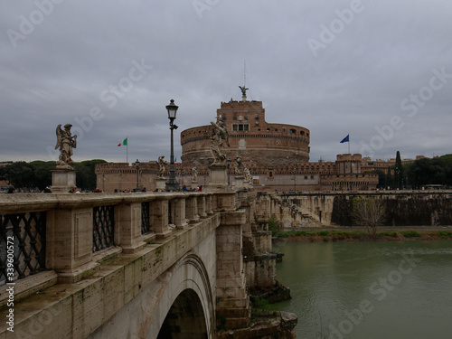 ROMA