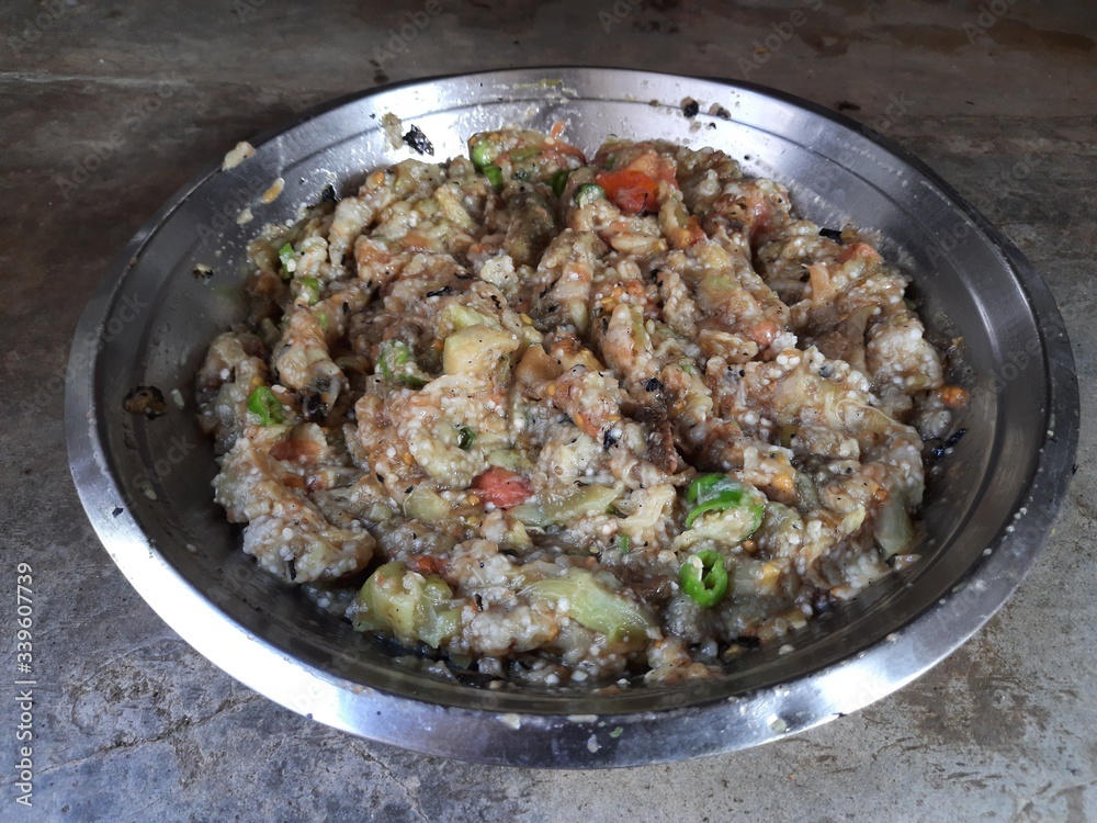 Baingan bharta (spicy eggplant puree),Indian style vegetable curry. Indian Baingan Bharta