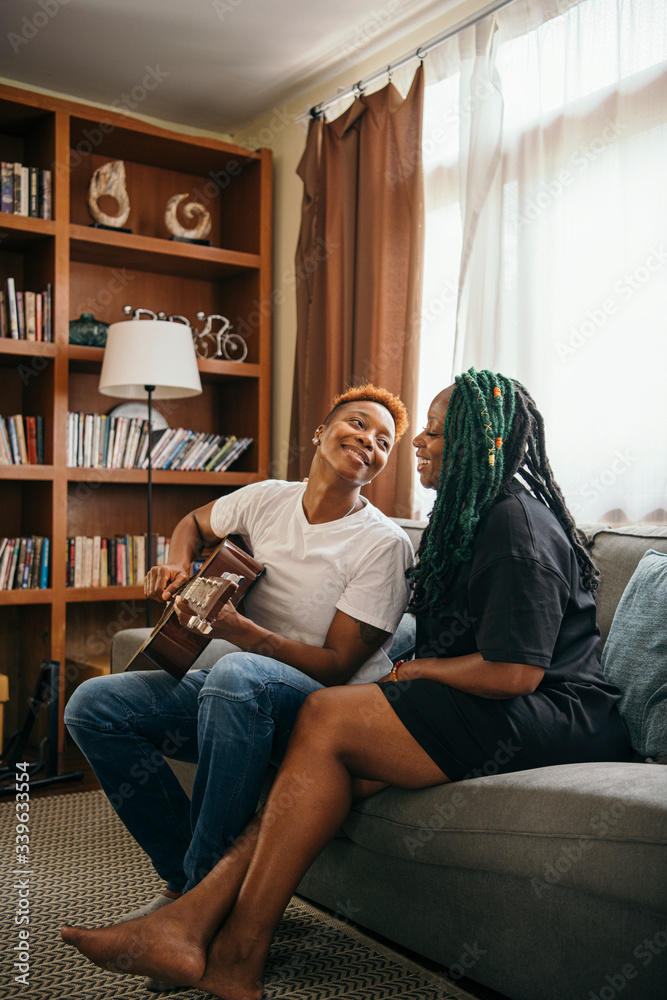 Naklejka premium Lesbian couple love