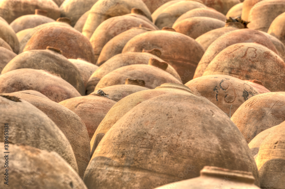 Obraz premium Ancient Wine Jugs in Ica, Peru