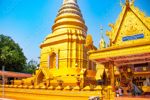 A beautiful view of buddhist temple at Chiang Rai, Thailand. © joseduardo
