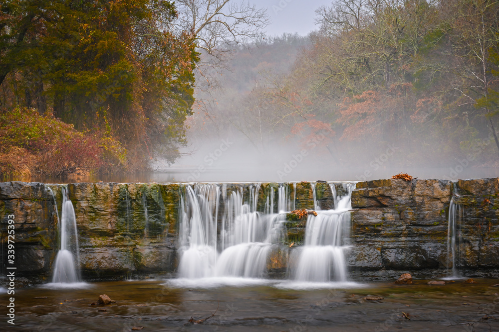 Obraz premium Arkansas Waterfall