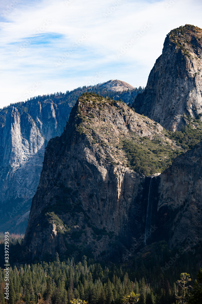 Yosemite Valley view from Inspiration Point with Bridal Falls