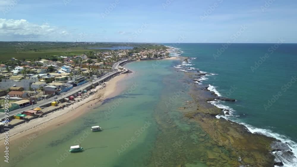 Imagem Aérea da Praia de Jauá, Costa de Camaçari, Região Metropolitana de Salvador, Bahia, Brasil