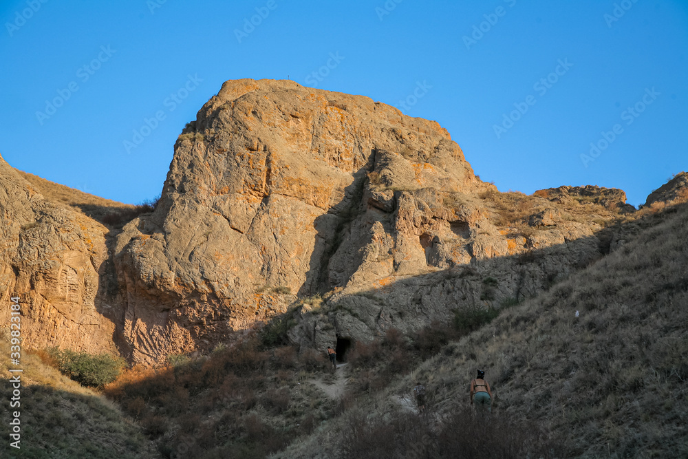 Obraz premium Allphotokz Tamgaly Tas 20060909 6301 5D S