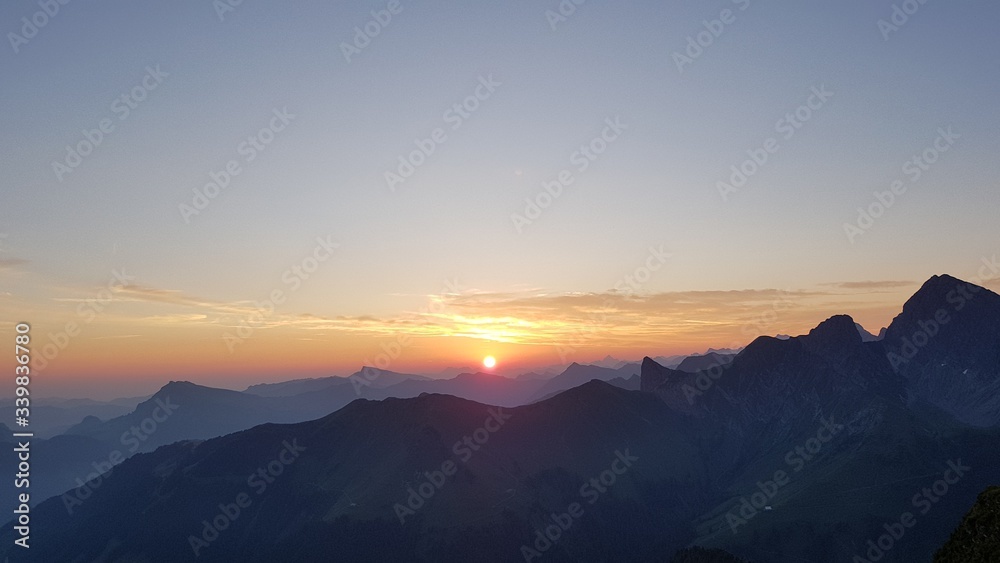 Sonnenaufgang Zafernhorn, Faschina, Vorarlberg Sonnenaufgang Zafernhorn, Faschina, Vorarlberg