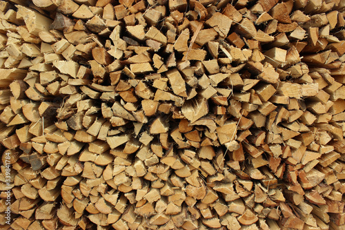 Brennholz beim Trocknen