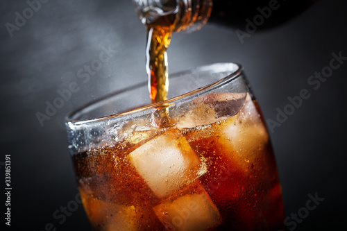 soft drink, pouring cola into glass
