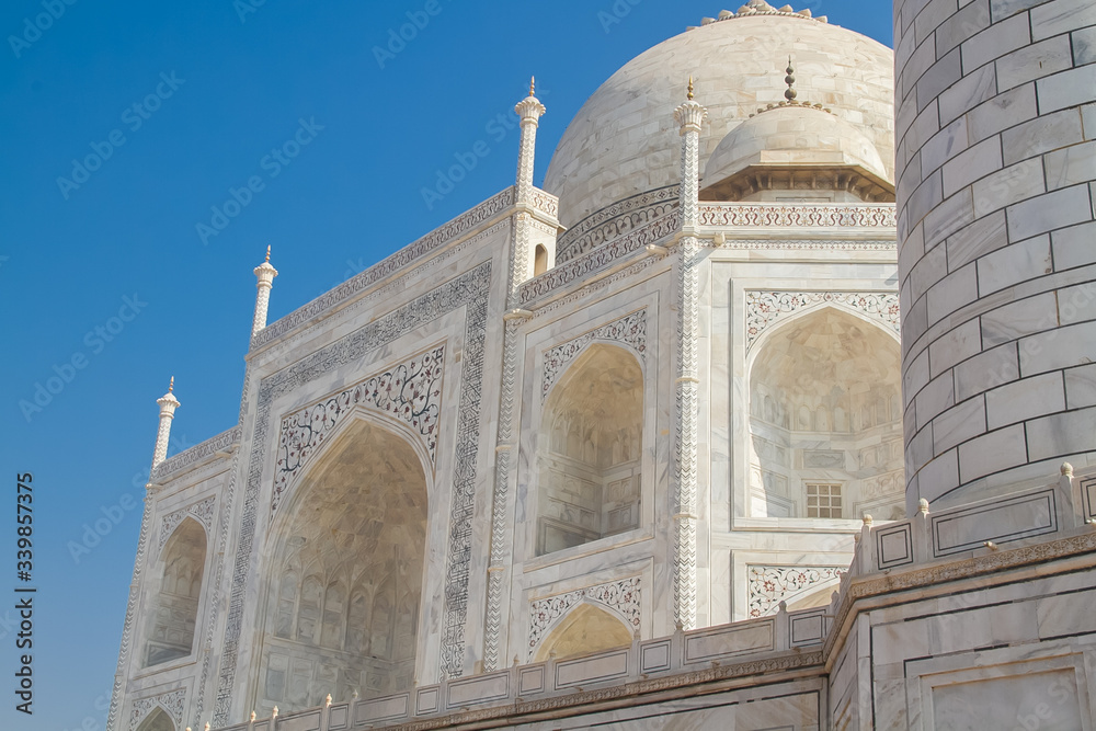 The beauty of Taj Mahal architecture