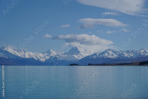 lake and mountains New Zealand  © Phillip