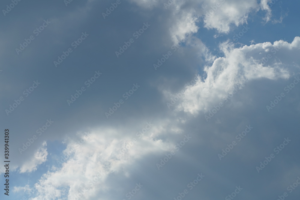 Cloudy sky without contrails