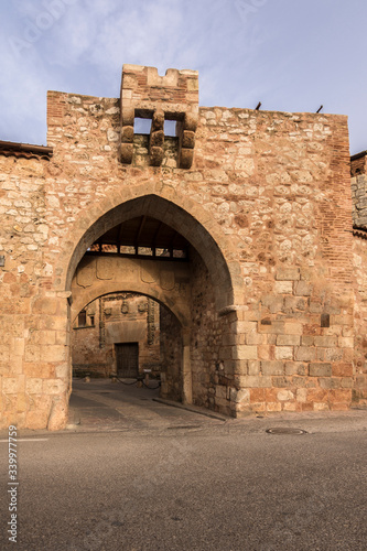 Historic gateway to the town of Ayllón (Segovia, Spain)