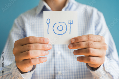 Picture icon Cutlery - spoon, fork and plate in hand