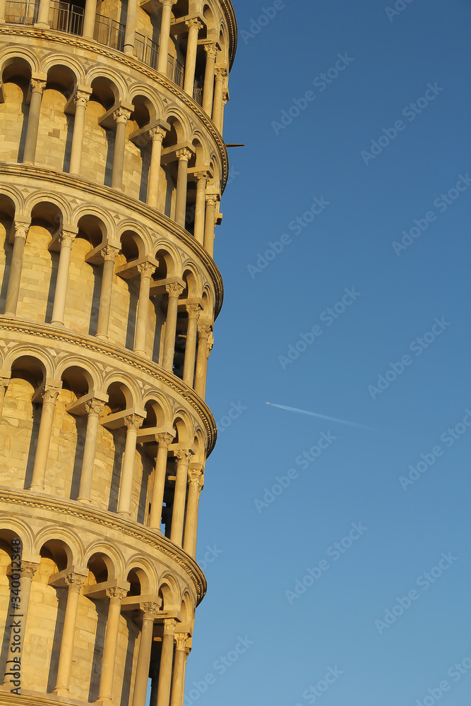 Flying through the Pisa tower