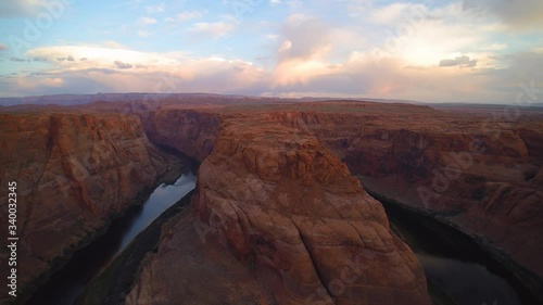 4k Aerial footage of Horseshoe Bend in the Grand Canyon, Arizona