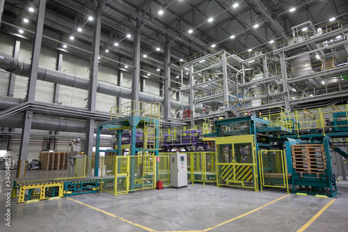loading workshop for the chemical production of thermoplastics and rubber photo