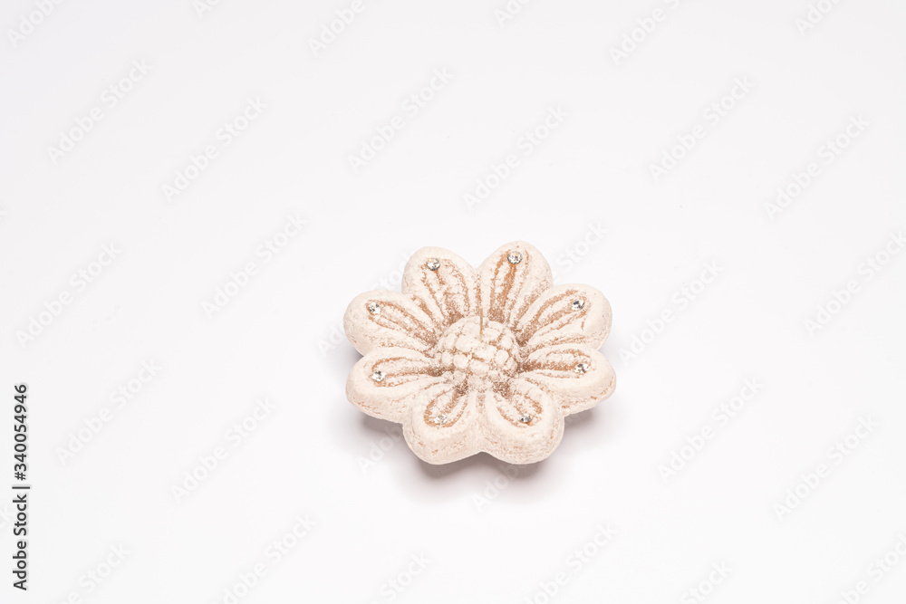 decorative candle
decorative candle