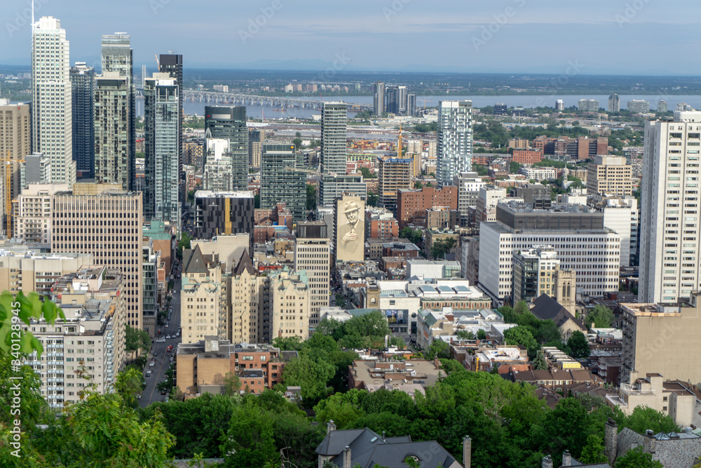 Incredible city view of Montreal from rooftop