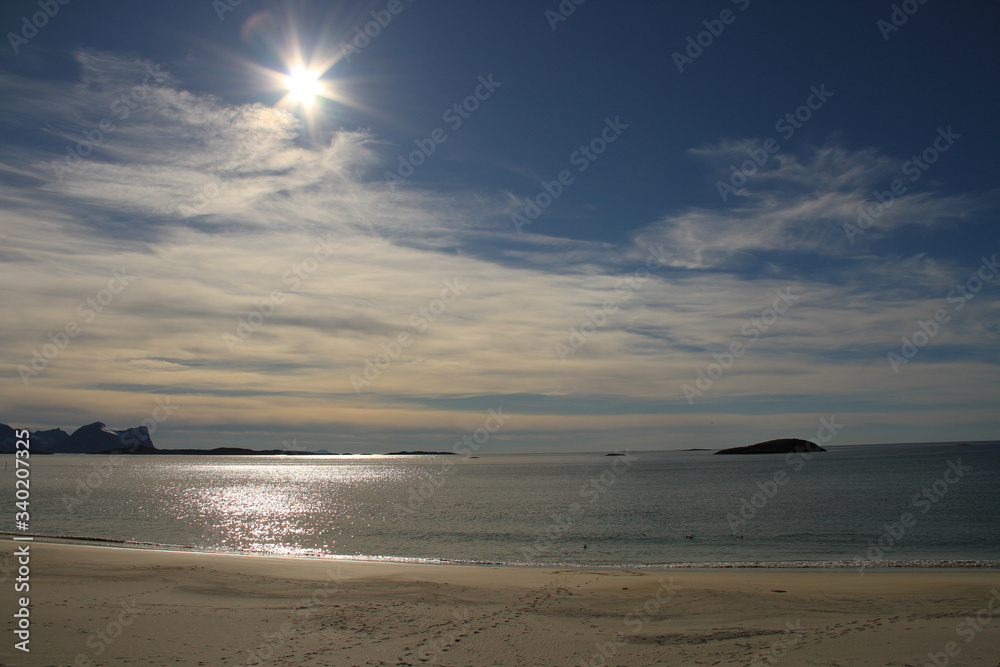 Fototapeta premium sunset, sky, sun, sunrise, nature, clouds, landscape, evening, light, sea, cloud, blue beautiful, horizon, red, sunlight, mountain view, ocean tromso tromsø water travel tourism sea coast nature 