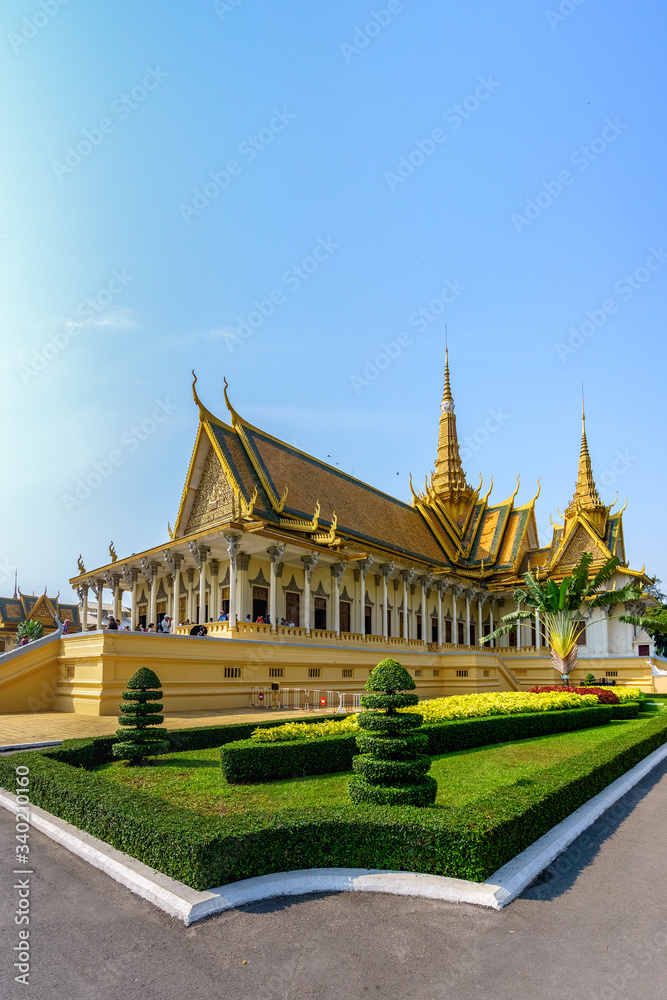 Naklejka premium Phnom Penh tourist attraction and famouse landmark - Royal Palace complex, Cambodia