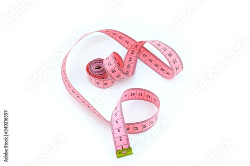 Soft and thick measuring tape. Good sewing tool, can provide you accurate measurements, suitable for a seamstress, a crafter, a quilter.