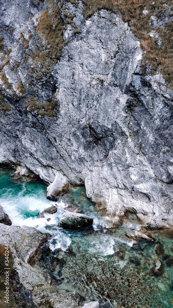 Lammerklamm in Scheffau in Österreich, wilder Bergbach Lammerklamm in Scheffau in Österreich, wilder Bergbach