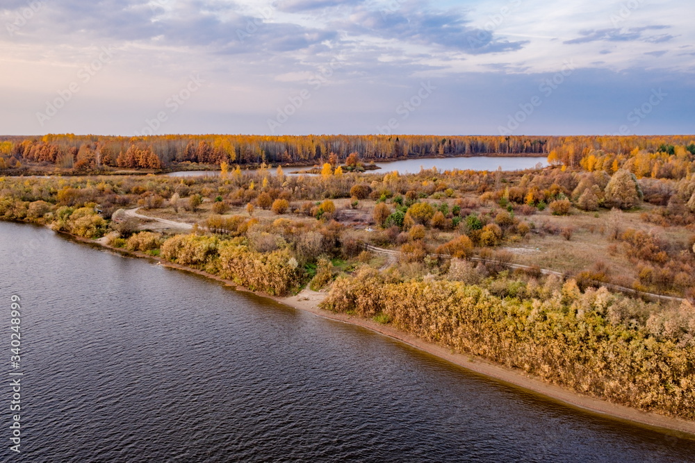 Golden autumn on the Vetluga river.