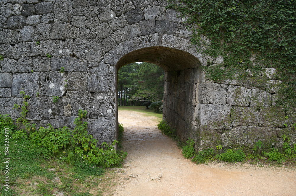 Obraz premium 世界遺産 座喜味城