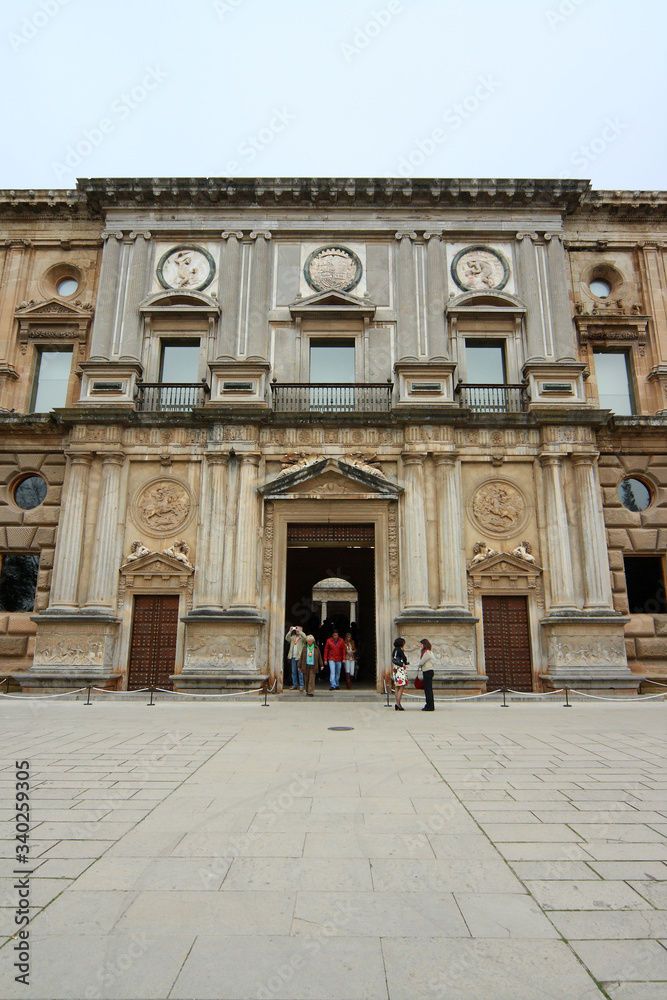 Obraz premium Alhambra palace complex in Spain