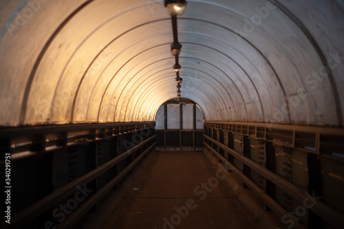 Tunnel for pedestrians