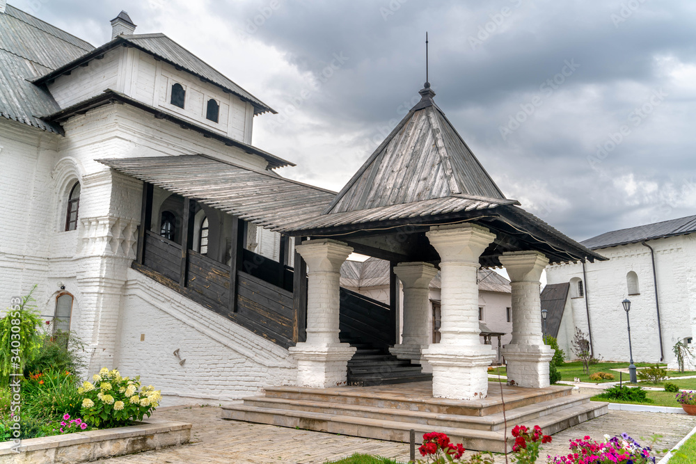 The Sviyazhsk mail monastery in Tatarstan