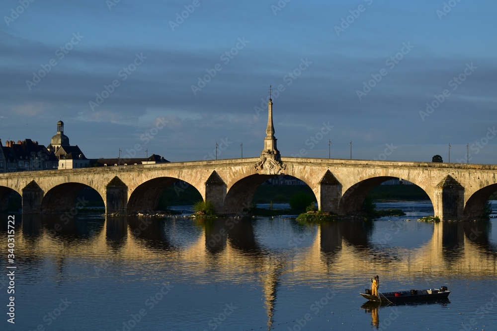 Un pont sur La Loire