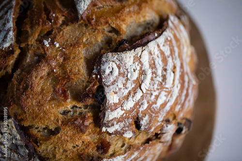 sourdough, bread, rustic, homemade, loaf, bread, cinnamon, raisin, round, loaves, round bread, flour, brown, rings, bake, baking, bakery, one, natural 