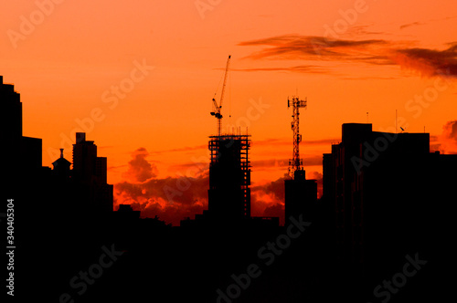 atardecer en la ciudad de panama 