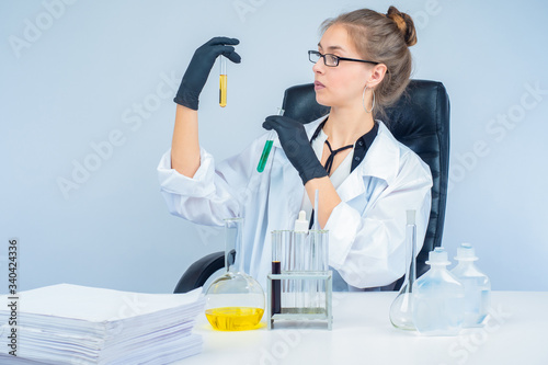 Work in a chemical laborato...